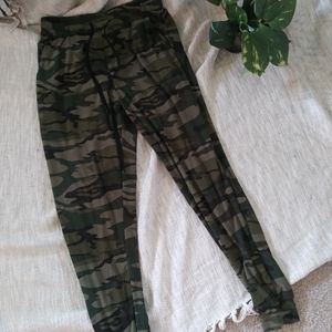 Camo joggers size M